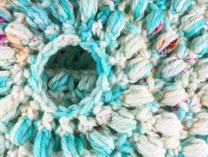 Seascape Puffs Bun Hat