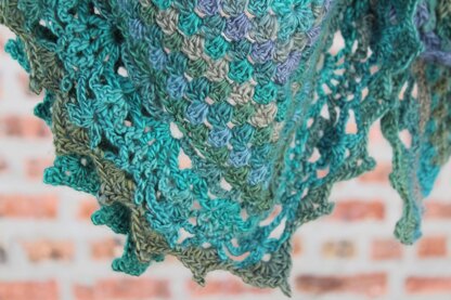 Granny Pine Shawl