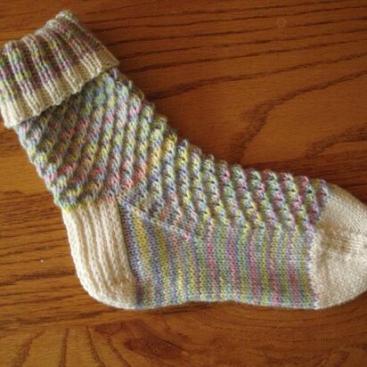 Rippled Boot Socks - knitting pattern