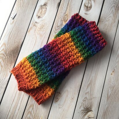 Star Stitch Leg Warmers