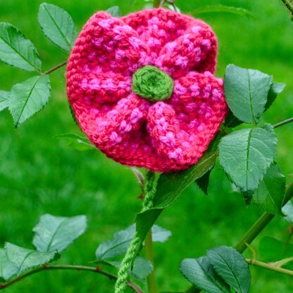 Twisted Tweed Flower Brooch Knitting Pattern - Free Knitting Pattern.