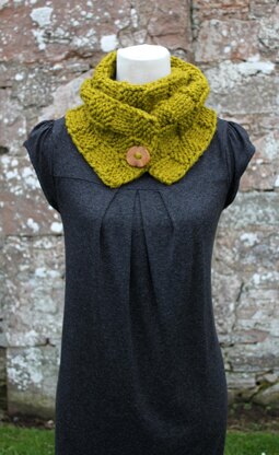 Lion Brand Wool Ease Thick & Quick Lemongrass Scarf