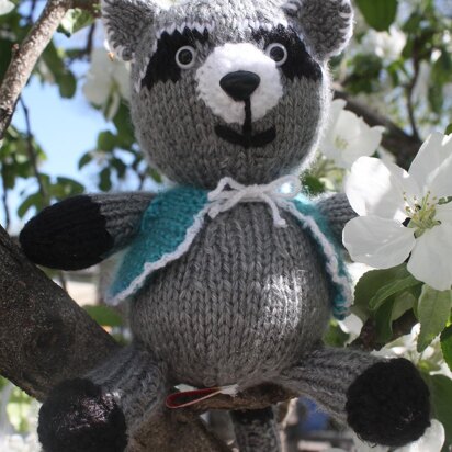 Raccoon - knitting pattern