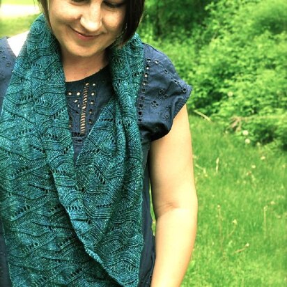 Knitting School Dropout Eline Cowl PDF