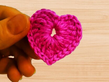 Crochet mini heart