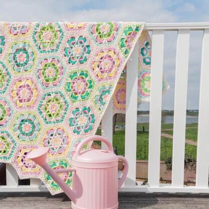 The Garden Party Blanket