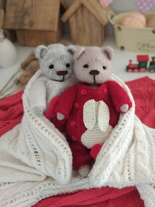 Christmas bear knitting pattern