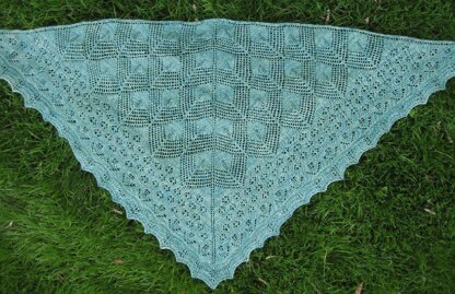 Garden Trellis, Shawl