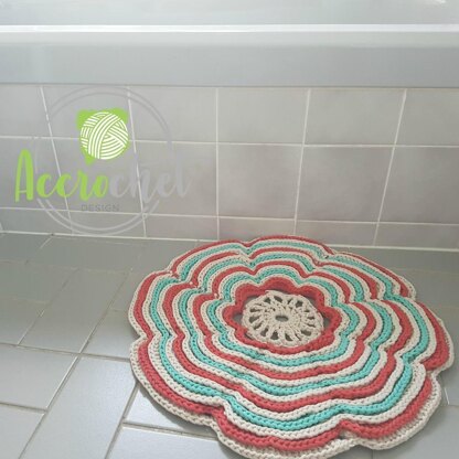 Flower Power bath mat / rug
