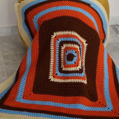 Solid granny square blanket