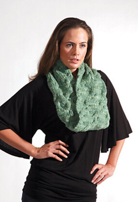 Saskatchewan Cowl in Manos del Uruguay Clasica Wool Space-Dyed