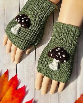 Mushroom Fingerless Gloves