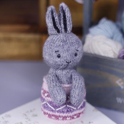 Easter bunny knitting pattern Lala