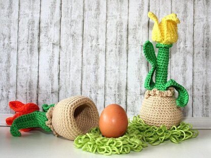 Tulip - Egg Sitter - Egg Cozy - Amigurumi