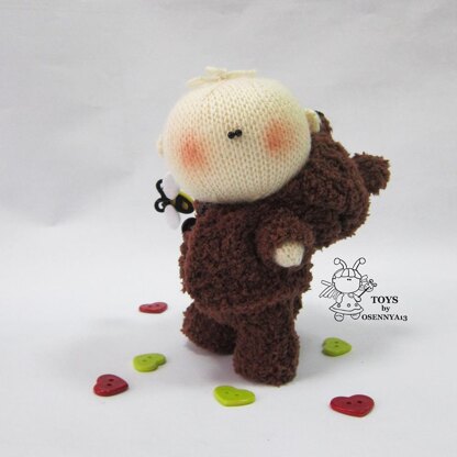 Pebble doll Bear