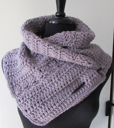 Aran-ish Cowl