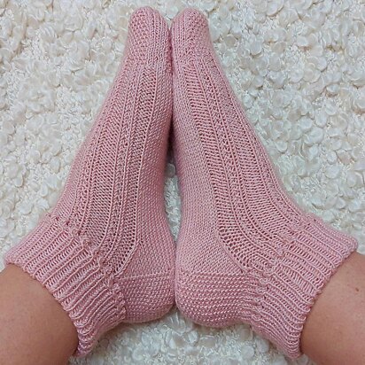 Mother of Pearl - knitting pattern
