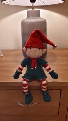 Elf ready for Christmas