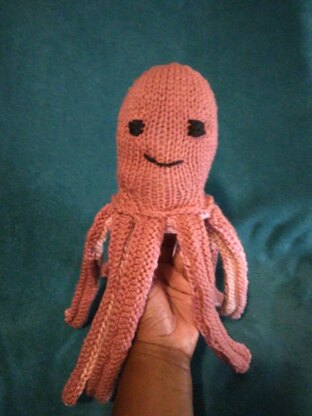 Knitted octopus