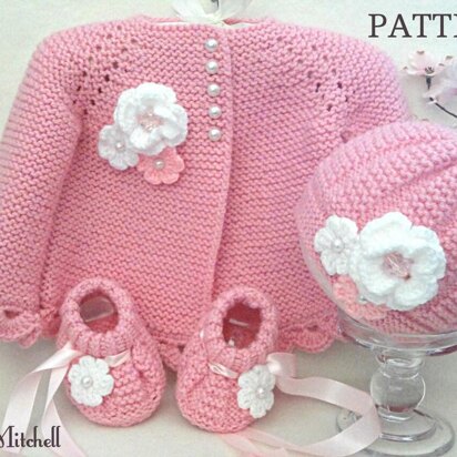 Knitted Baby Outfit