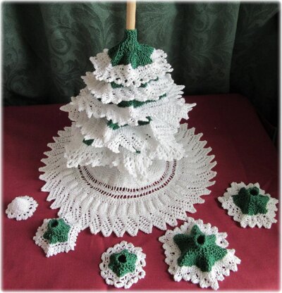 Knitted Christmas Tree