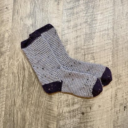 Dragonfly, yoga socks & pouch pattern - ACCROchet