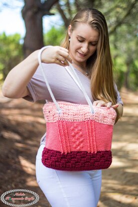 Bobble Basketweave Bag