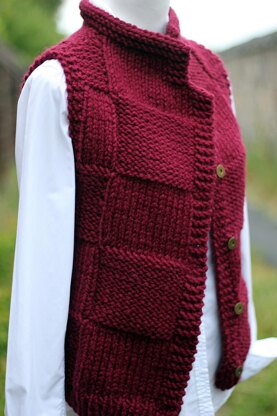 Bordeux jacket Knitting pattern by Laurimuks patterns | LoveCrafts