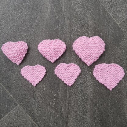 Little Knitted Hearts
