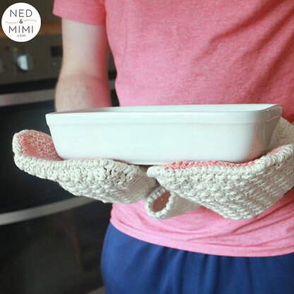 Double Oven Mitt Crochet pattern by Sarah Ruane