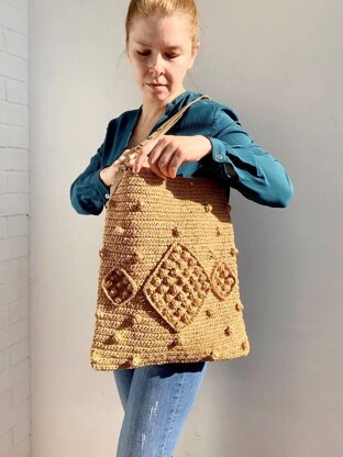 Crochet Raffia Hobo Bag Pattern: Bubble Stitch Tote