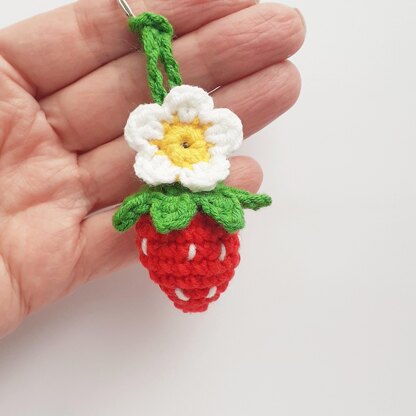 Strawberry keychain crochet