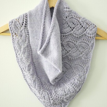 Bellflowers Cowl