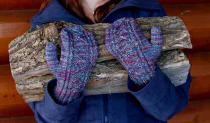 Northern Lights Mittens