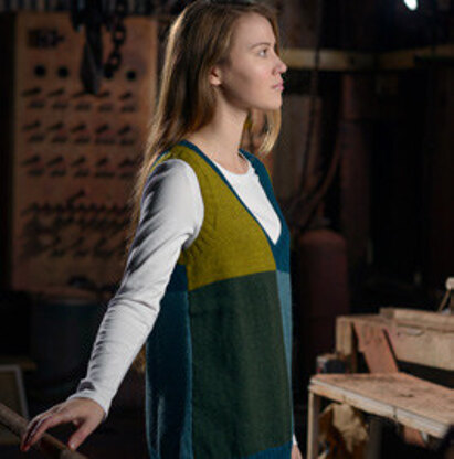 Colour Block Tunic in The Fibre Co. Cumbria Fingering - Downloadable PDF