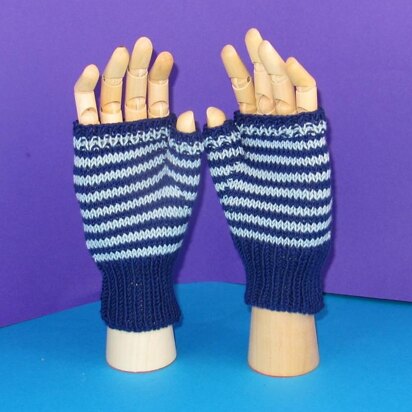 Easy Stripe Fingerless Gloves