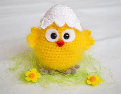 Easter chicken. Crochet chicks. Hatched chicken amigurumi. Chick in eggshell.  Easter project