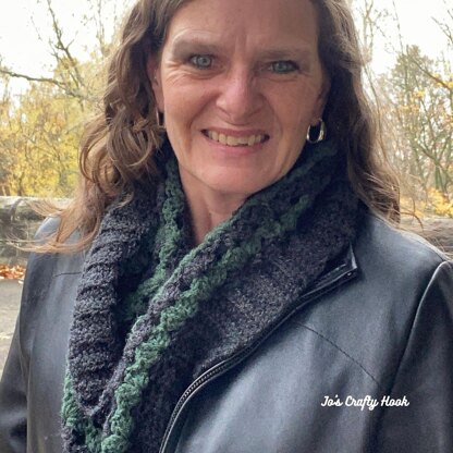 Rolling Shells Infinity Scarf