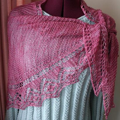 Transverse Shawlette - knitting pattern