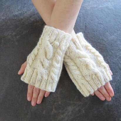Quick Cable Fingerless Gloves - knitting pattern