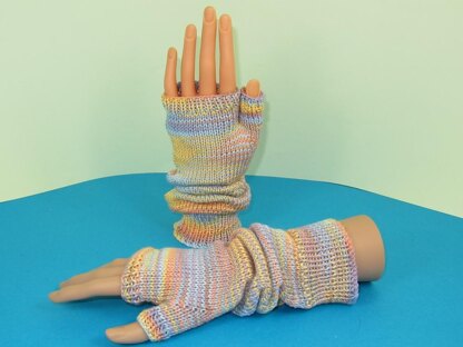 Self Striping Fingerless Slouch Gloves