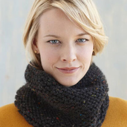 Garter Stitch Cowl in Lion Brand Hometown USA - L0335B