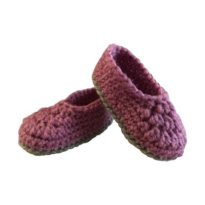 Basic newborn baby shoes