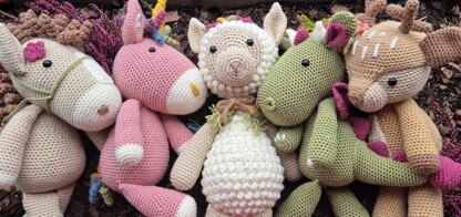Fantasy Forest and Domestic Animals Deer Dragon Horse Llama Unicorn Crochet Amigurumi Dolls Plushie