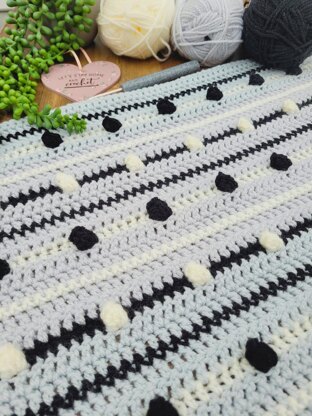 Dotty Dash Blanket US Terms