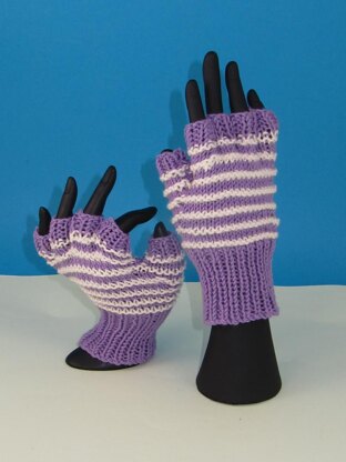 Stripe Pattern Short Finger Gloves