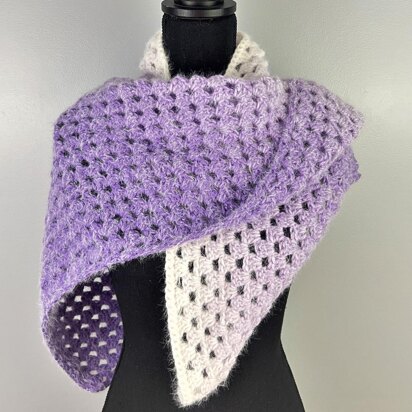 Granny's Love Triangle Scarf