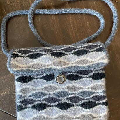 Felted Mogul Purse - knitting pattern