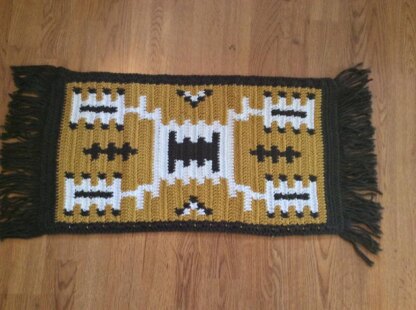 Storm Pattern Fringed Throw