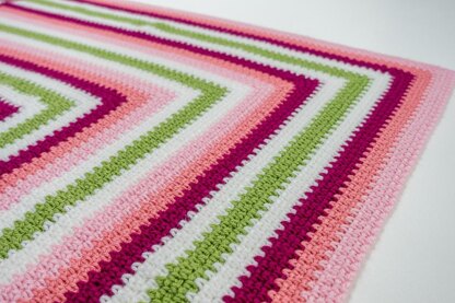 Little Flower Infinity Moss Square Crochet Blanket